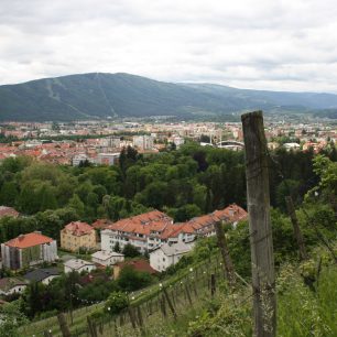Výhled na statisícový Maribor, Pyramid