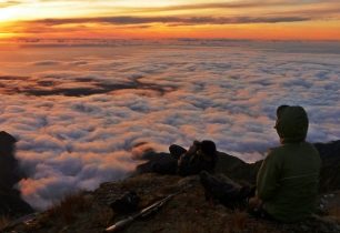 Castel Rocks Hut - západ slunce - Tower Saddle, Nový Zéland