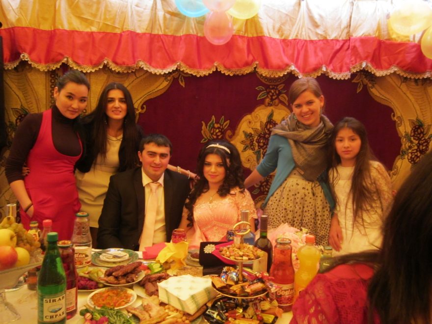 I ja jsem si musela poridit foto s novomanzeli, Samkir, Azerbajzan