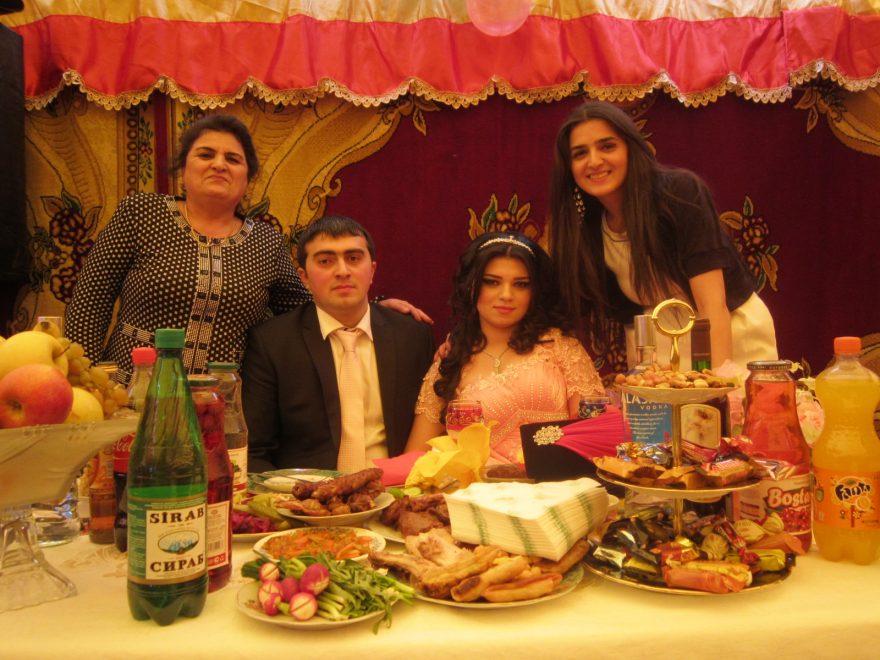 Vyfotit se s novomanzeli je nutnosti, Azerbajdzan