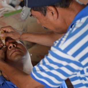 Juan gonzales se věnuje i přírodnímu léčitelství, Mexiko