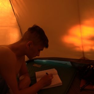 Deník je občas jediný přítel, Irán