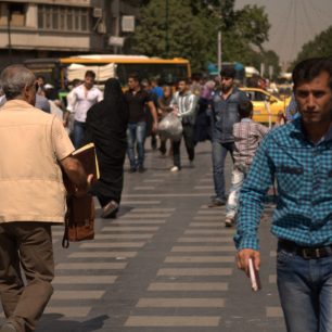 Na ulicích je neustále rušno, Irán