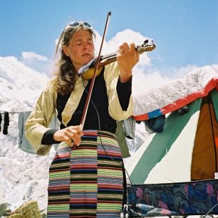 Koncert v základním táboře, Mt.Everest