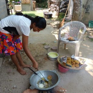 Příprava kokies, Srí lanka