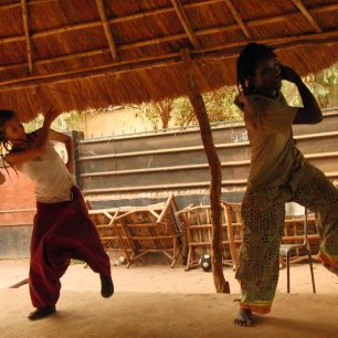 Na festivalu Obzory bude kurz afrických tanců. Foto: Archiv Terezy Kerle