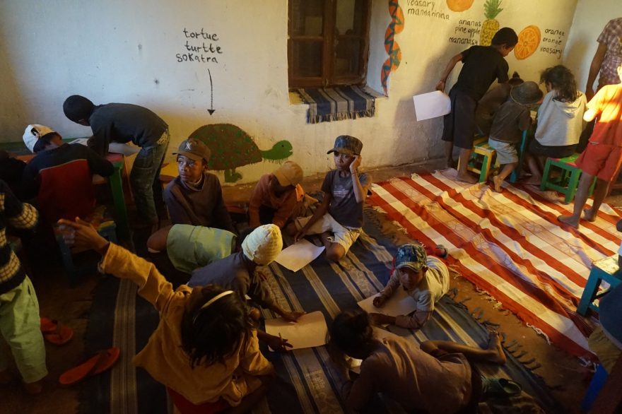 Děti si už zvykly trávit svůj volný čas v knihovně, Madagaskar