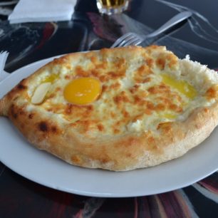 Adjariánský chačapuri 