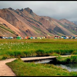 Landmannalaugar, výchozí bod treku Laugavegurinn, Island