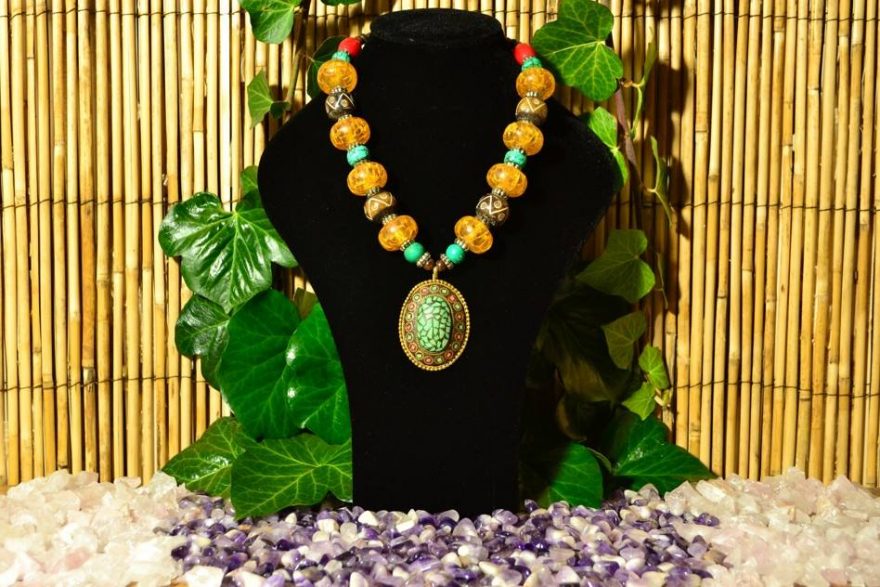 Náhrdelník, zdroj: Himalife.cz