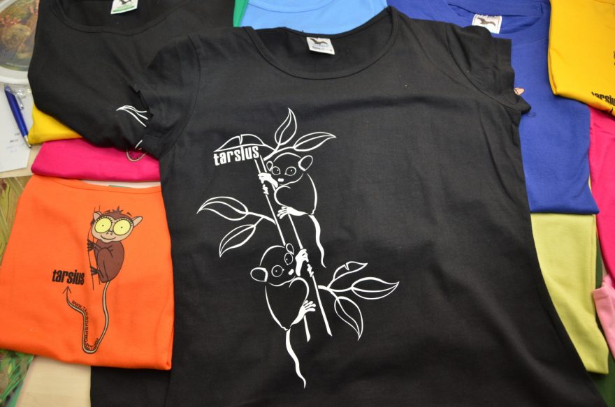 Tričko s Nartounem, zdroj: www.tarsiusproject.org