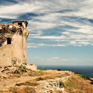 obranná věž Torre Falcone