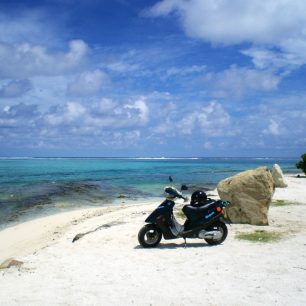 Projet Polynésii na skútru je velký zážitek