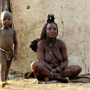 kmen Himba, region Kunene