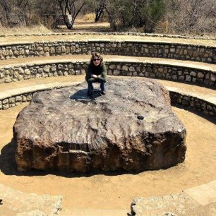 největší nalezený meteorit na světě - meteorit Hoba