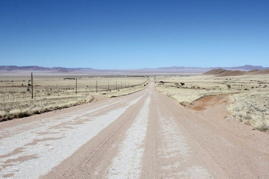 Typické namibijské cesty