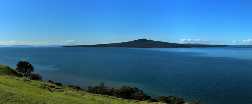 Devonport - Rangitoto Island