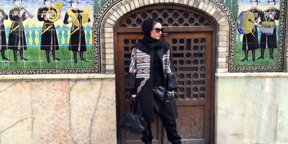 Život zlaté íránské mládeže: luxusní vily, ledabylé šátky dívek i speciální klub na Instagramu