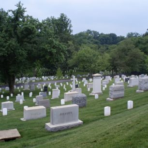 Hřbitov je rozdělen do 70 sekcí, Arlington