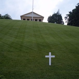 Hrob Roberta F.Kennedyho a Arlington house