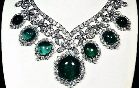 Emeraldový náhrdelník