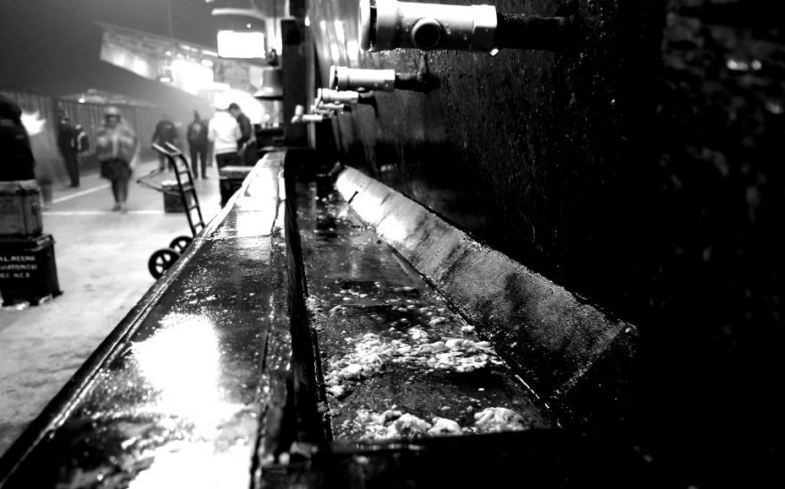 3 hodiny: Agra, kohoutky s pitnou vodou