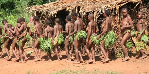 Pygmejové: O životě malých lidí s velkým duchem