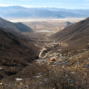 Pokračujeme vzhůru, o 1000 metrů výš, než údolí