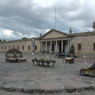 Náměstí nedaleko kláštěra