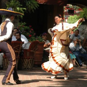 Tanec v Tlaquepaque