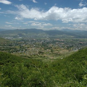 Výhled na Oaxaca z Monte Alban