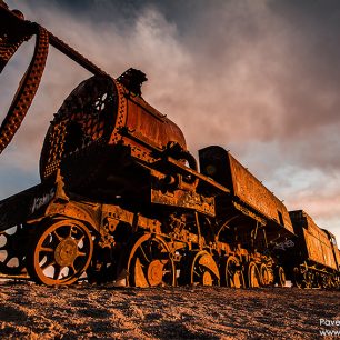 Slavný hřbitov vlaků v Uyuni