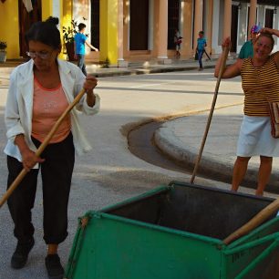 Kubánci si pořádek udržují i na ulicích. O to se postará stát. Mnohá evropská města by mohla závidět.