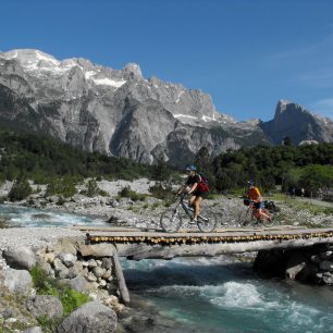 Krajinou Vinnetou na kola
