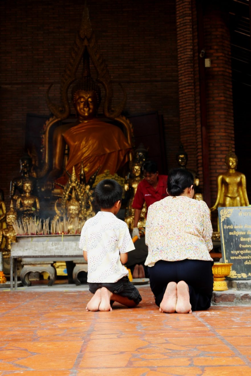 Ayutthaya láká množství poutníků