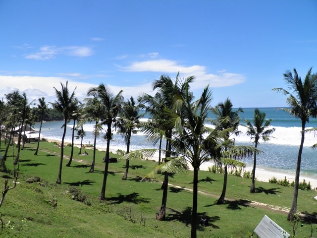 Balangan, pláž na jihu Bali, kde můžete také ochutnat místní jídla. 