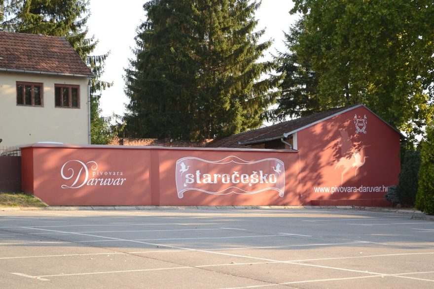 Vstupní brána do pivovaru Staročeško založeného Čechy v roce 1840