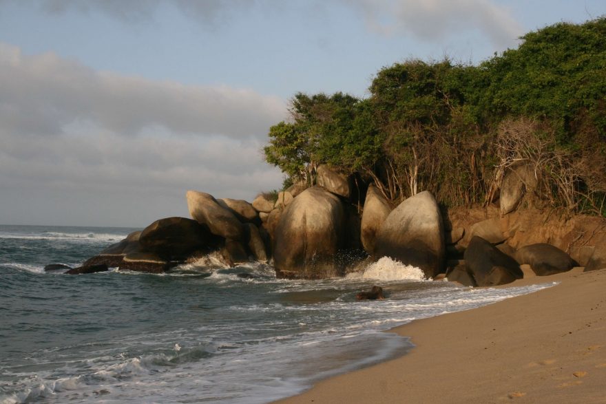 Zaoblené obrovské kameny byly prý v předkolumbovských dobách předmětem uctívání místních obyvatel