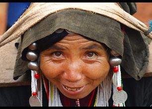 VIDEO: Barma okem barmaniaka