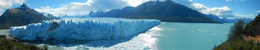 Panorama čelní stěny ledovce Perito Moreno