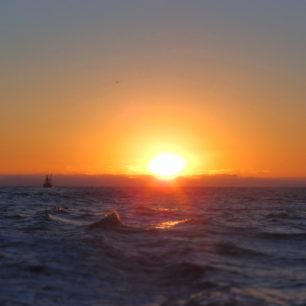 Kalifornský západ slunce, Channel Islands, USA