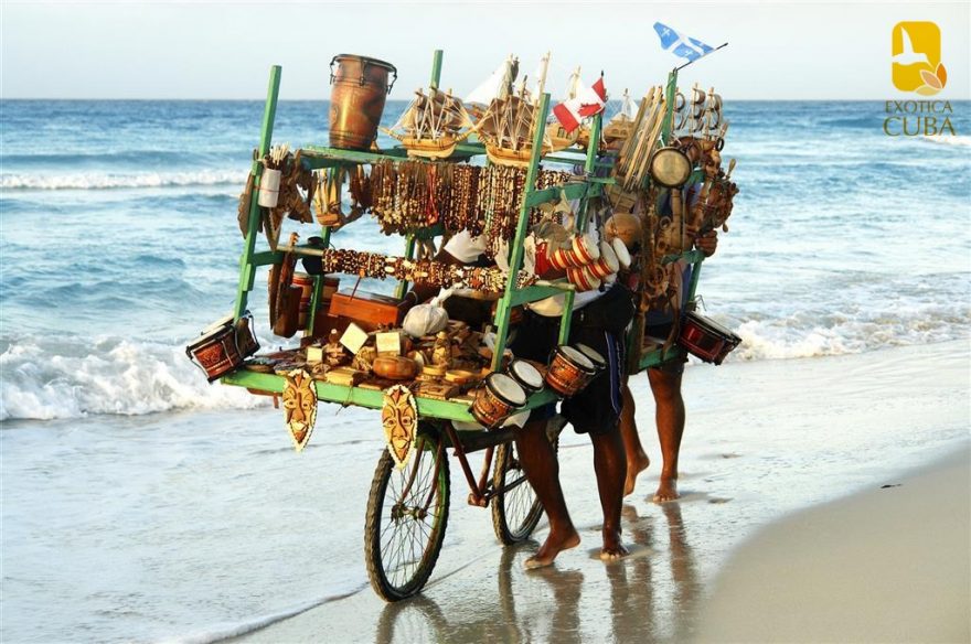 Plážový prodejce, Kuba