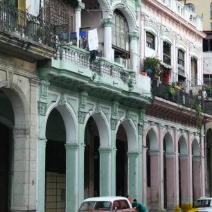 Koloniální domy v Havaně