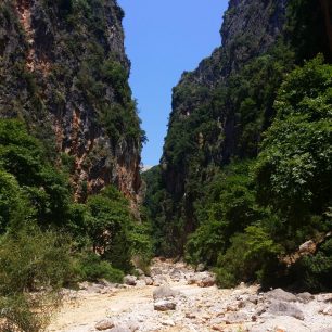 Vstup do kaňonu v Gjipe. 