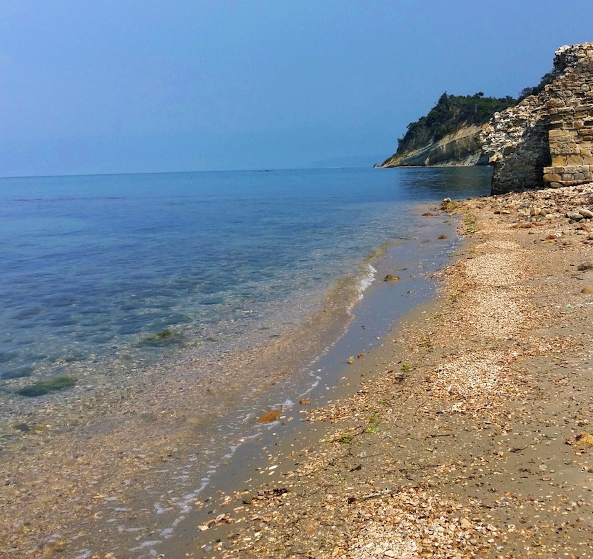 U Skanderbegova hradu, Kape i Rodonit