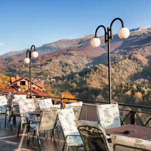 Některé hotely mají dokonalou polohu a nejsou vůbec drahé – hotel Sharri