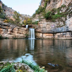 Vodopády Mirusha jsou tvořené ze sedmi kaskád