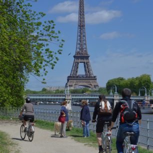 Cyklostezkou podél Seiny