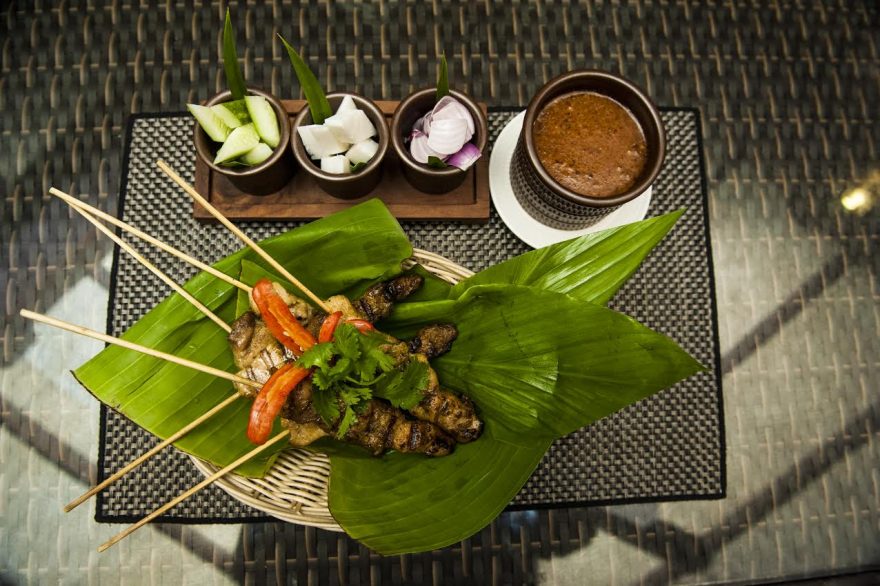 Satay aneb grilované maso na špejli 