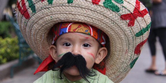 ROZHOVOR: Mexičané se snaží, aby se v jejich zemi turisté cítili bezpečně, říká Ivana Hrbková